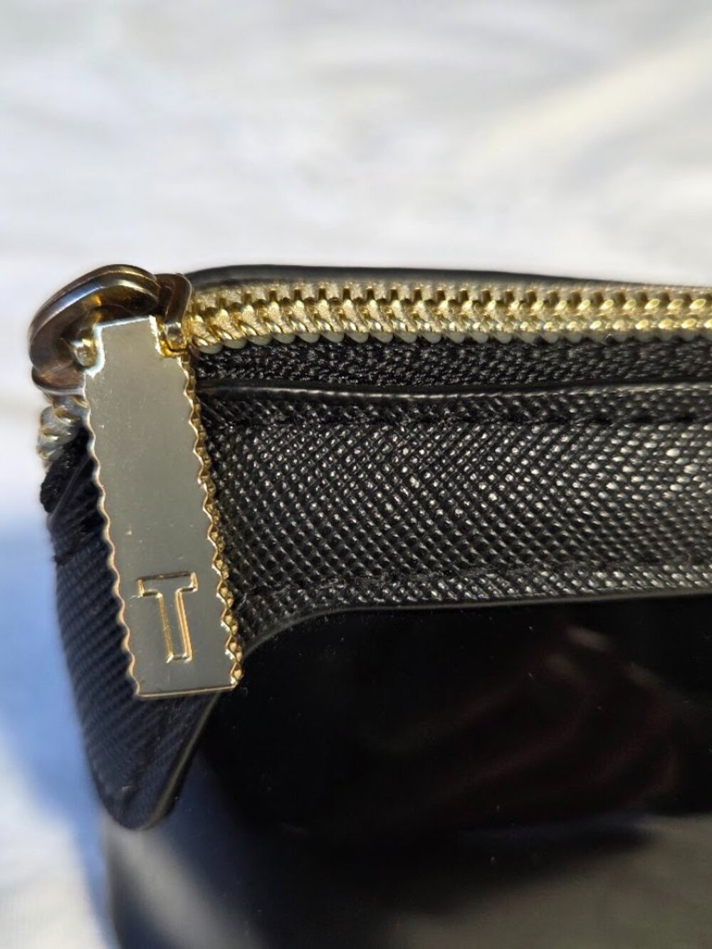 TED BAKER London Black Patent Bow Cosmetic Bag Pencil Case Makeup Pouch Zip 8" - Picture 3 of 7